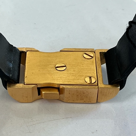 AUTHENTIC VERY RARE CHANEL Vintage Red Crystal Gold Buckle Leather Belt Bracelet - Picture 7 of 10